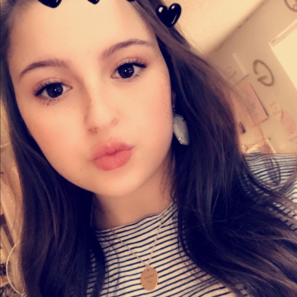 Meet your Posher, Grace